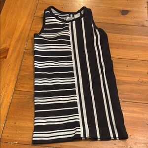 Athleta Black and White Striped Sleeveless Top Workout Excellent Condition XS